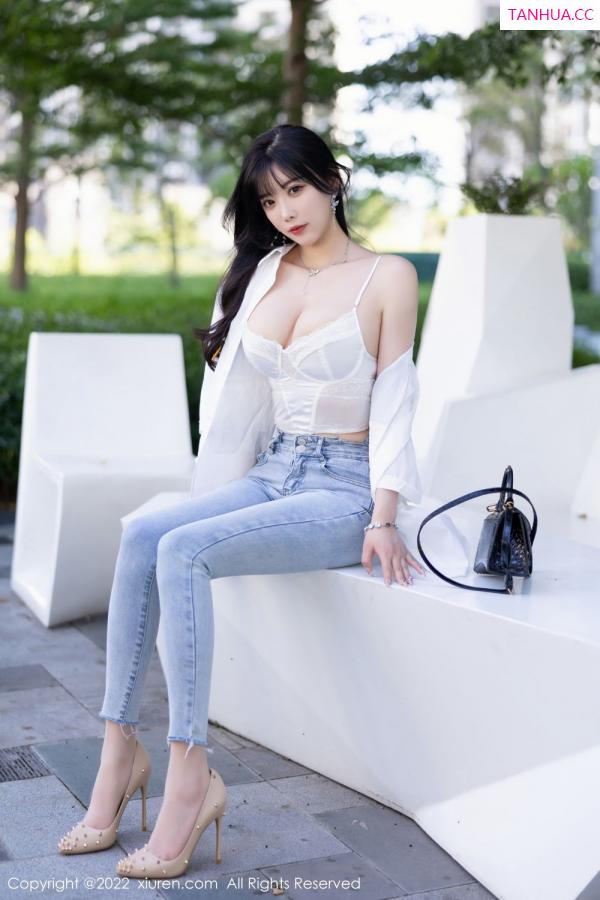 杨晨晨 sugar小甜心CC [XiuRen]高清写真图 2022.09.20 No.5614 杨晨晨Yome第12张图片